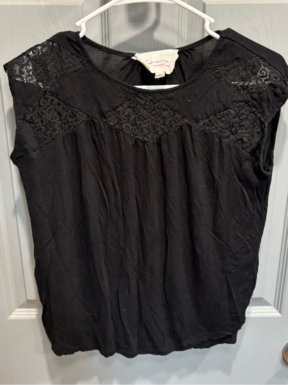 Two by Vince Camuto Black Lace-Yoke Short Sleeve Top